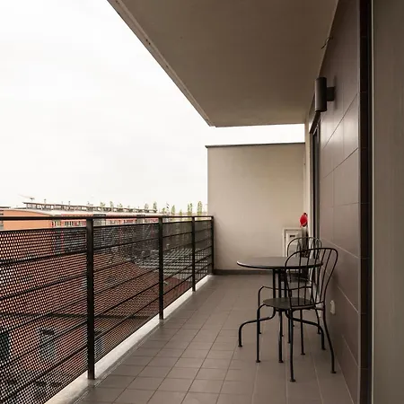 Youhosty - Savona 122 Milano